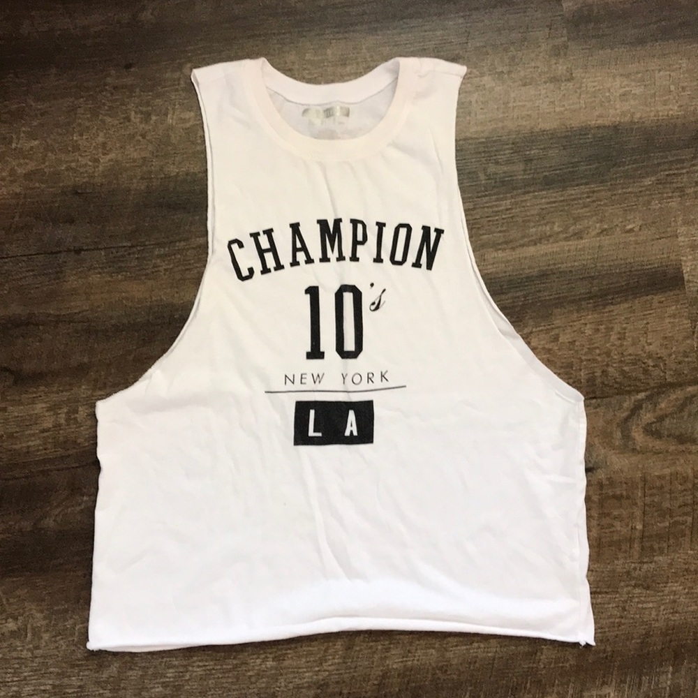 Cut off sleeve champion workout shirt
